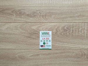 San-go-Luxus-a-LA233