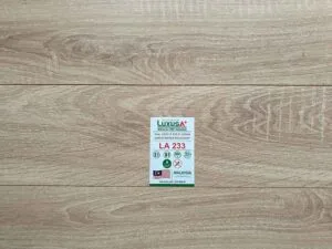 San-go-Luxus-a-LA233