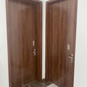 Giá cửa nhựa lõi thép vân gỗ composite