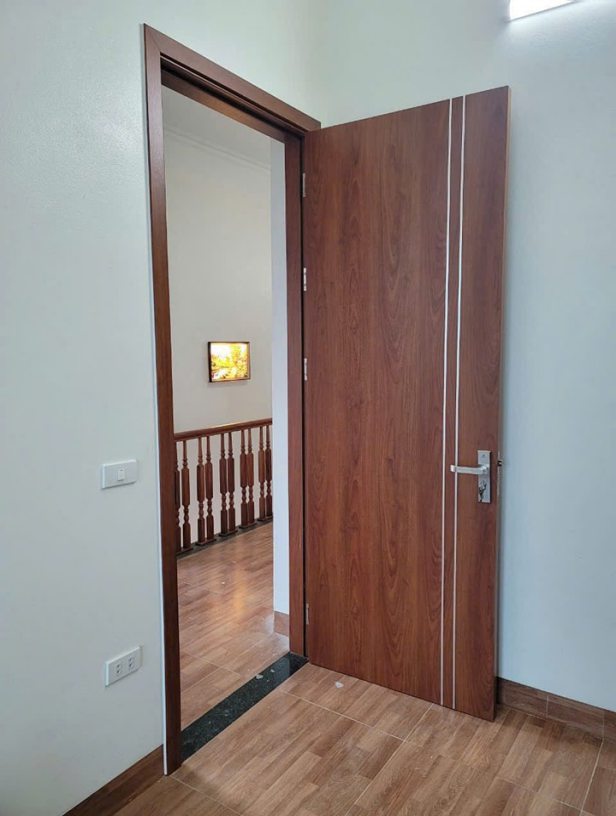 Cửa nhựa Composite kết hợp bàn ăn