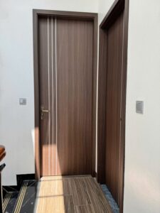 Cửa nhựa Composite nhà vệ sinh có bền không