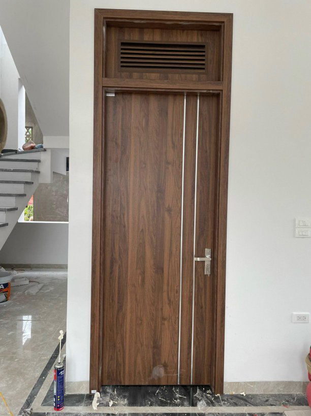 Nên chọn cửa Composite hay cửa gỗ HDF