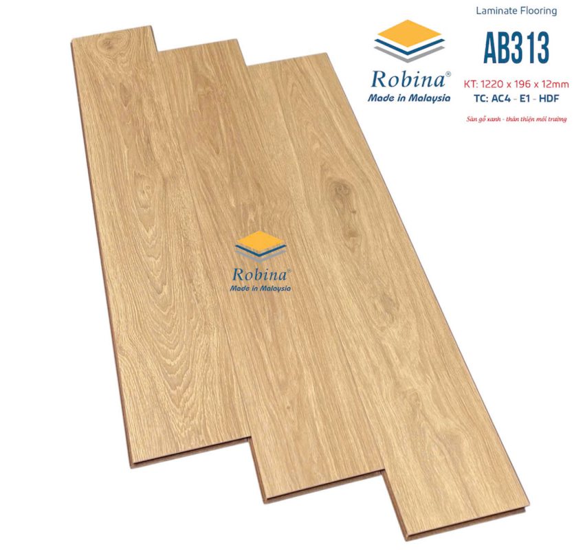Sàn gỗ Robina Aqua với bậc cầu thang nhựa